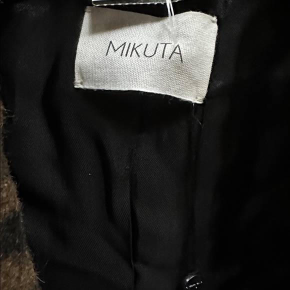 Mikuta Leo Oversized Blazer - Picture 4 of 9